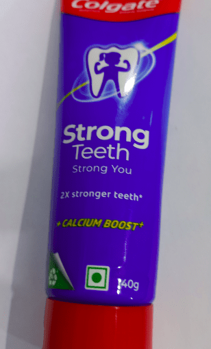 COLGATE STRONG TOOTHPSTE