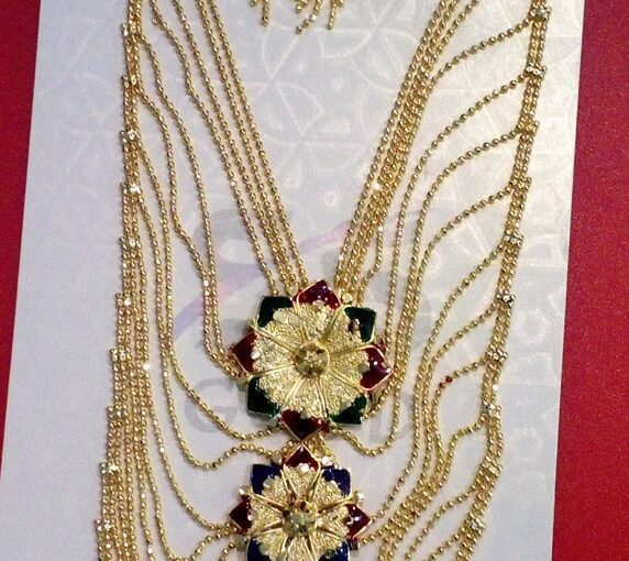 Bridal Leheria Necklace Set gold plated with flower locket