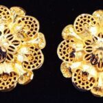 Tops earring gold plated flower design