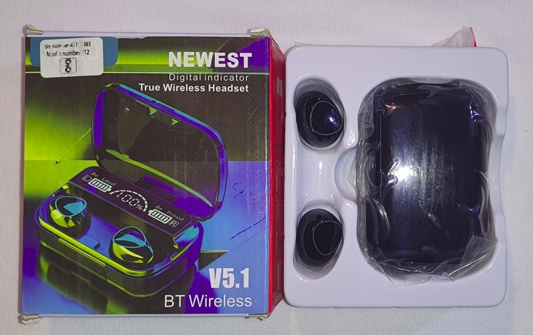 Headset BT wireless with digital indicator V 5.1 NEWEST