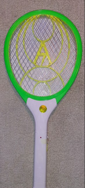 Mosquito Swatter Rechargeable to kill all mosquitoes - AKARI Electric Mosquito Bat