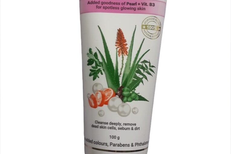 Patanjali Saundarya Face Wash – 100 gm