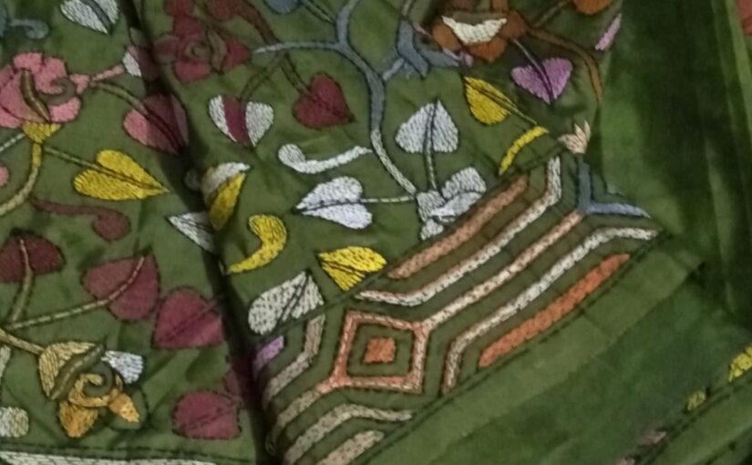 Blended Art Silk with Batik Kantha  Saree (Green)