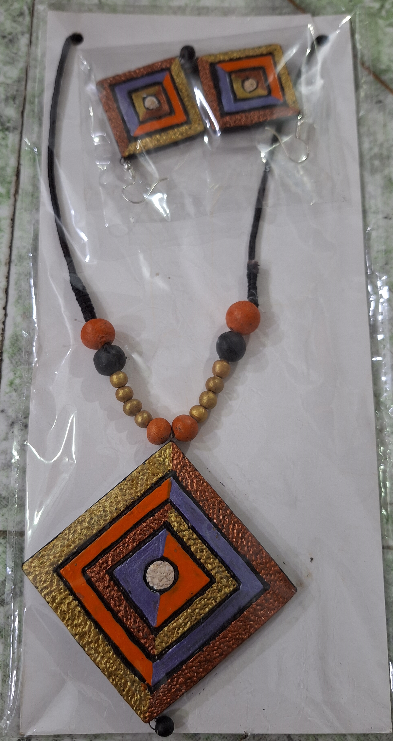 Terracotta clay Necklace set with earrings