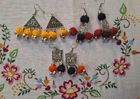 Earrings Dool