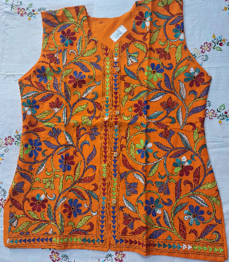 Kantha ladies jacket sleeve less