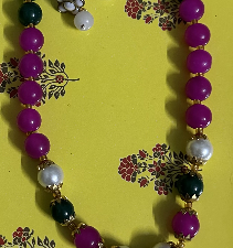 Single Necklace with multi color bids