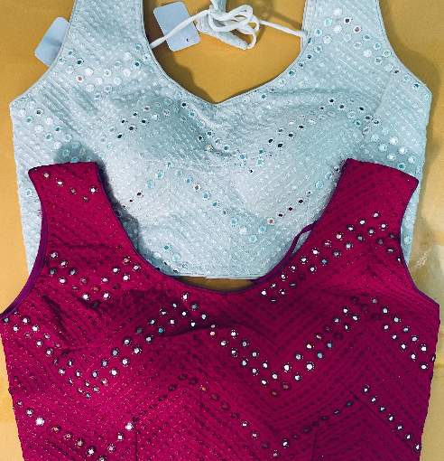 Hakoba Sleeveless Blouse with Mirror