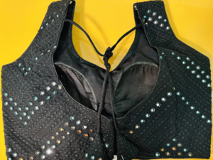 Hakoba Sleeveless Blouse with Mirror
